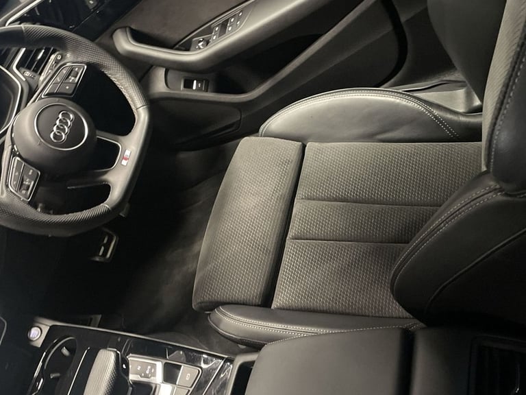 2020 70 AUDI A4 AVANT 2.0 TFSI 35 BLACK EDITION ESTATE 5DR PETROL S TRONIC EURO 