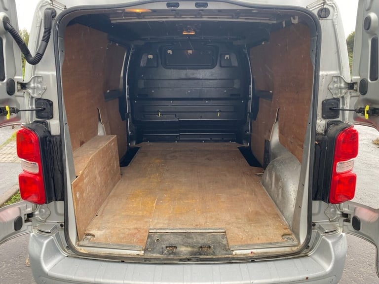 2017 67 CITROEN DISPATCH 2.0 BLUEHDI 1400 ENTERPRISE PLUS M NO VAT NAV VAN FWD 2