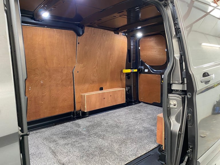 2021 Ford Transit Custom 2.0 280 EcoBlue Limited L1 H1 Euro 6 (s/s) 5dr PANEL VAN Diesel Manual