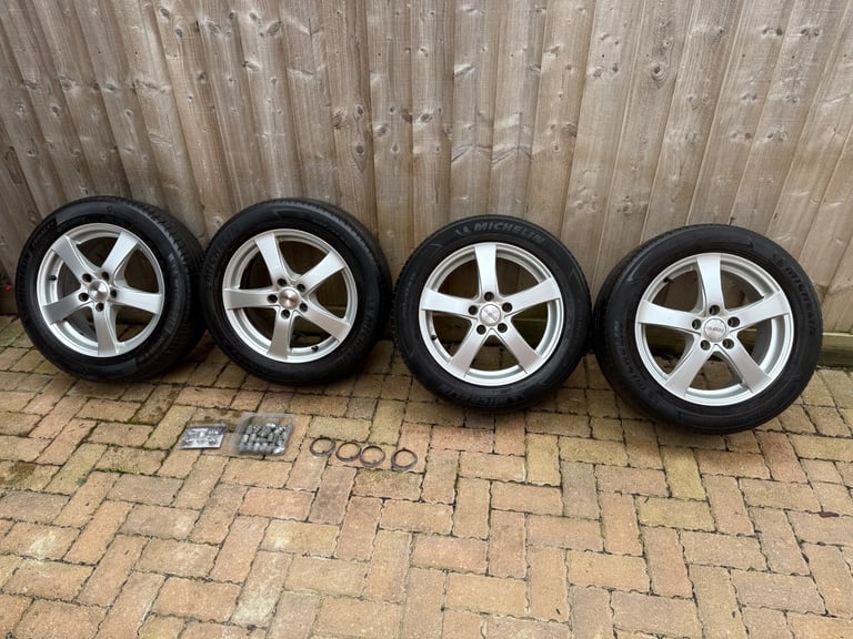 Dezent alloy wheels 5x108 16x6.5