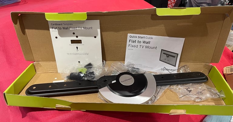 Sandstrom Flat to Wall Fixed TV Mount For 32-70” TV