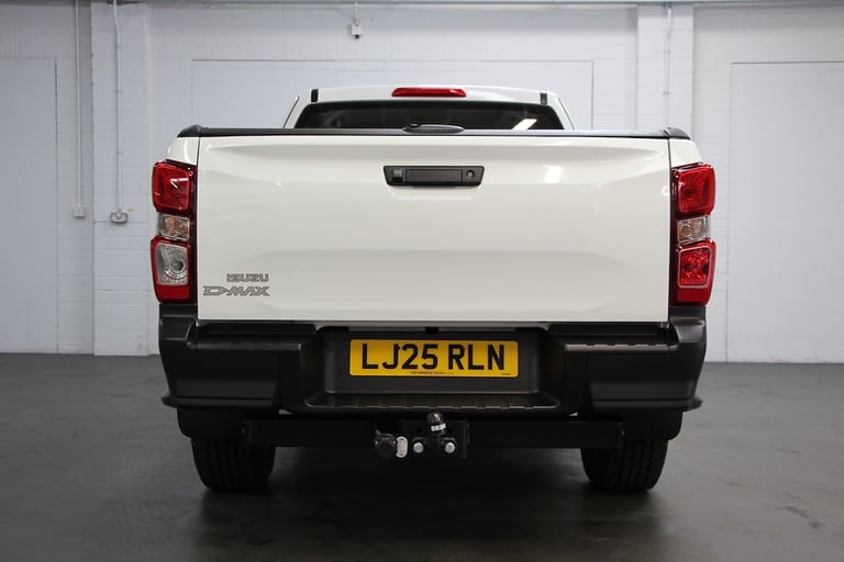 2025 Isuzu D-Max TD Utility Diff Lock Extended Cab 4x4 [205] (FREE MAINLAND UK DELIVERY !!) Pick ...