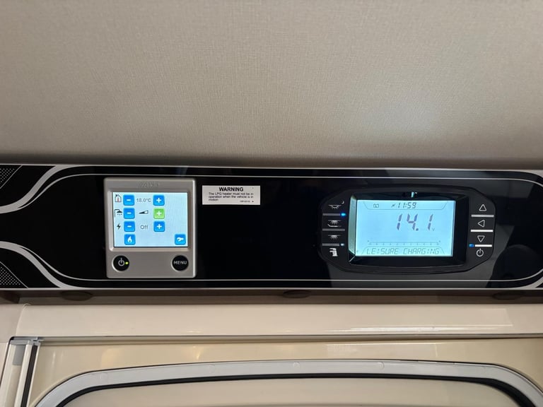 2016 SWIFT CONQUEROR 645, ISLAND BED, TALL FRIDGE, ALDE, SOLAR