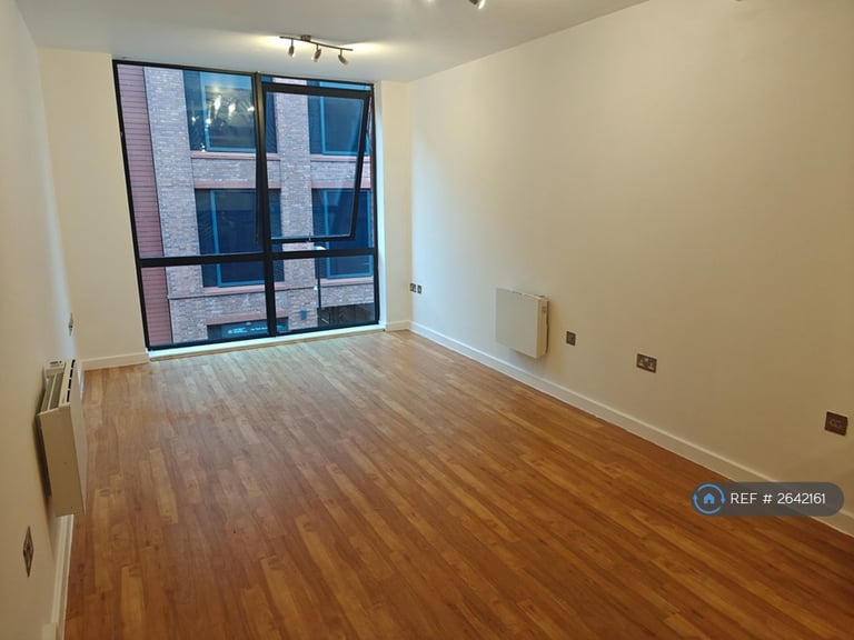 image for 1 bedroom flat in George Street, Birmingham, B3 (1 bed) (#2642161)