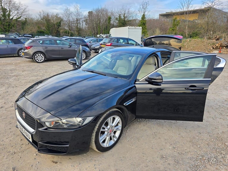 2016 Jaguar XE 2.0d Prestige Auto Euro 6 (s/s) 4dr Saloon Diesel Automatic