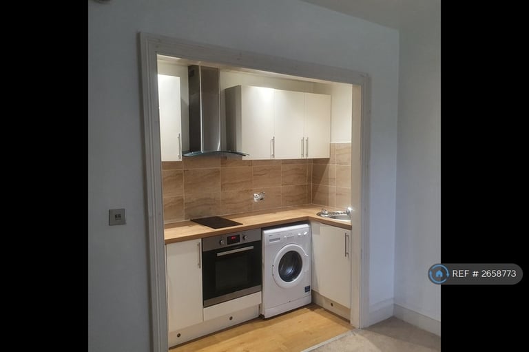 image for 1 bedroom flat in Brisbane Road, Largs, KA30 (1 bed) (#2658773)