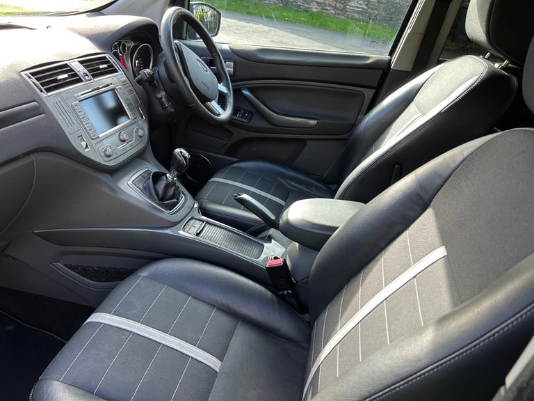 2010 Ford Kuga 2.0 TDCi Titanium NAV LEATHER HEATED
