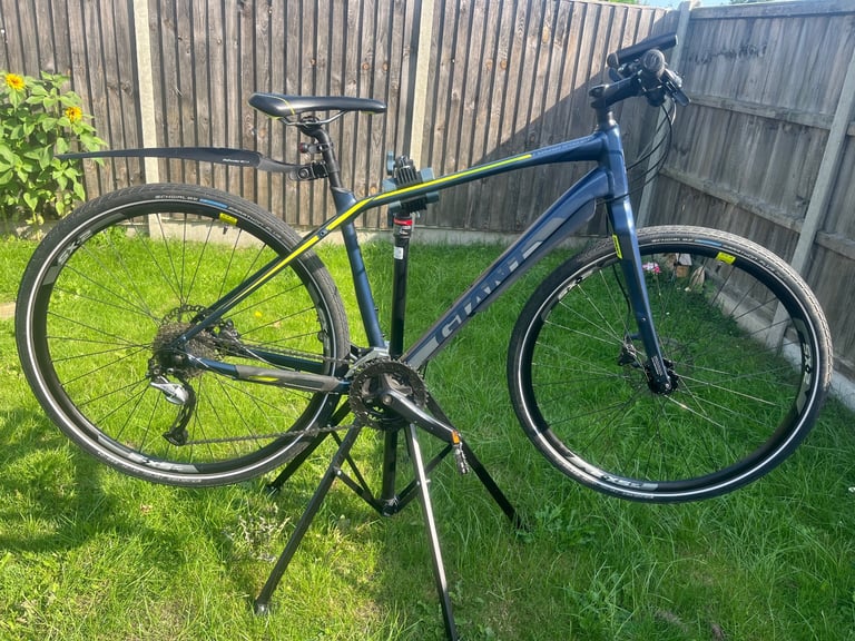 Giant Toughroad SLR Gravel Bike 