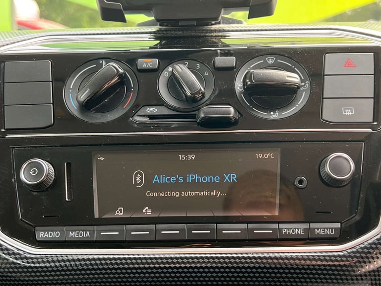 2017 Volkswagen up! 1.0 Move Up 5dr Hatchback Petrol Manual