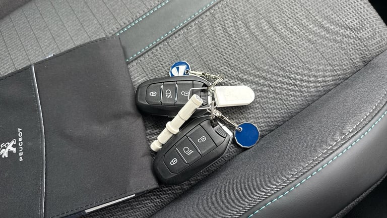 2022 Peugeot 208 1.2 PureTech 100 Allure Premium + 5dr Petrol Hatchback Hatchback Petrol Manual