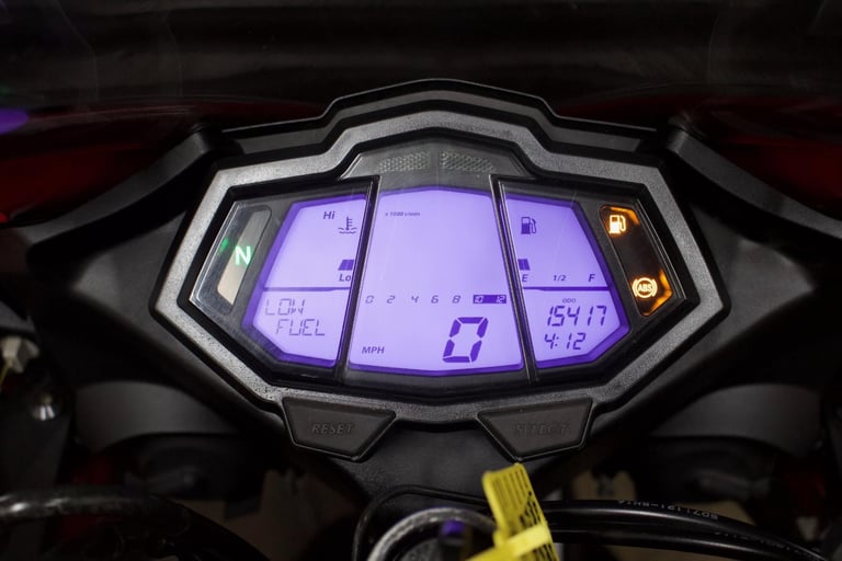 Yamaha R125 NOT R-125 YZF R125 R 125 CBR 125 GSXR125 RC125 
