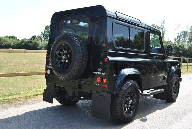 2015 Land Rover Defender XS Station Wagon TDCi [2.2] WINDOW VAN DIESEL Manual