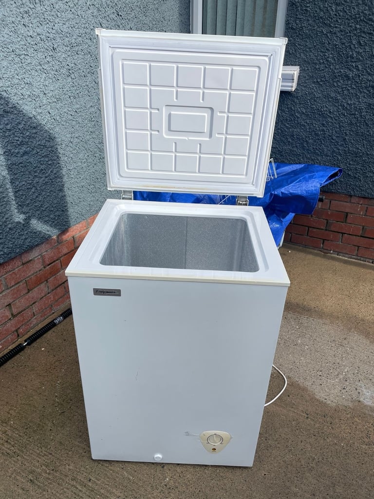 image for Fridge master chest freezer