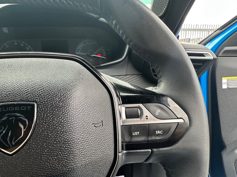 2024 Peugeot 2008 115kW Active 54kWh 5dr Auto HATCHBACK Electric Automatic