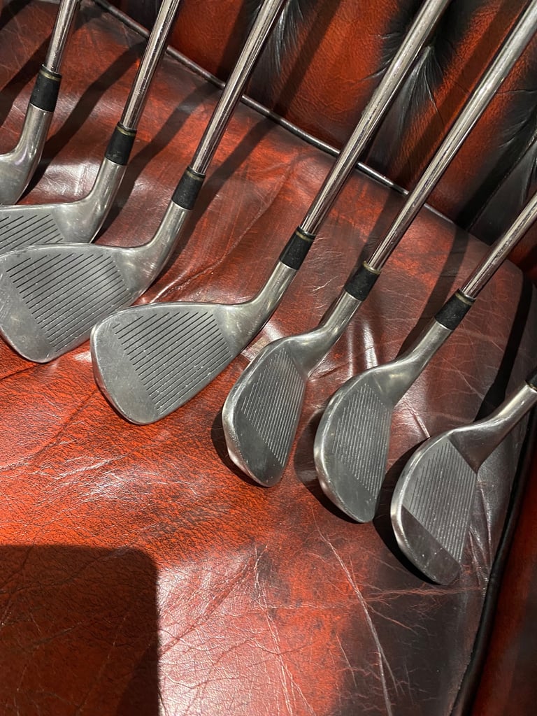 Titleist Irons, DCI, New grips 