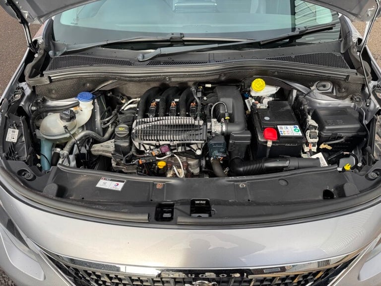 Peugeot 2008 1.2 PureTech Allure SUV 5dr Petrol Manual Euro 6 (82 ps)