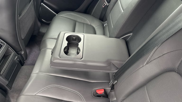 2023 Jaguar F-Pace 2.0 D200 MHEV R-Dynamic HSE SUV 5dr Diesel Auto AWD Euro 6 (s/s) (204 ps) SUV ...