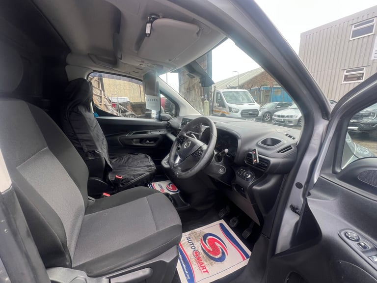 2020 Vauxhall Combo 2300 1.5 Turbo D 100ps H1 Edition Van PANEL VAN Diesel Manual