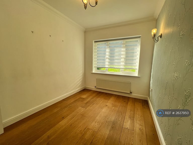 4 bedroom house in Friern Close, Cheshunt, Waltham Cross, EN7 (4 bed) (#2637950)