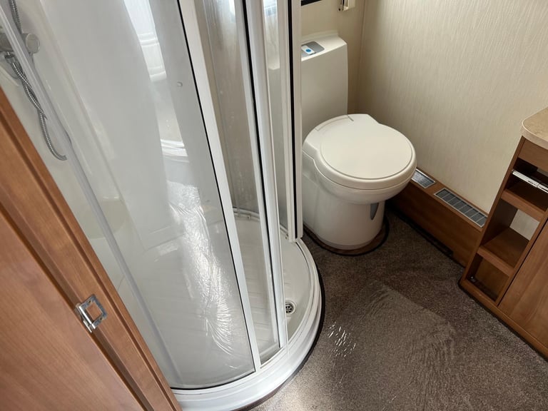 ⭐️ 2013/14 ELDDIS AFFINITY 482 ⭐️ 2 BERTH LUXURY TOURING CARAVAN ⭐️ ⭐️ 