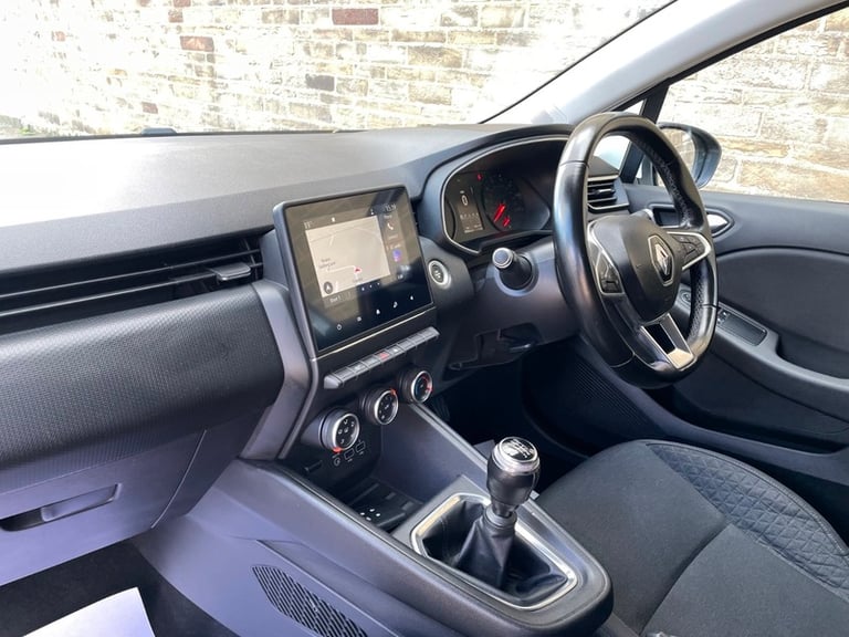 2020 Renault Clio ICONIC 1.5 DCI HATCHBACK Diesel Manual