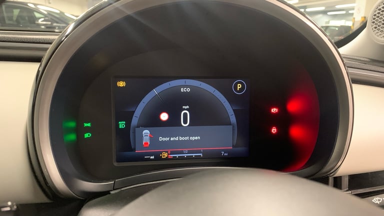 2025 Fiat 600 1.2 MHEV La Prima SUV 5dr Petrol Hybrid e-DCT Euro 6 (s/s) (100 ps) SUV Hybrid Auto...