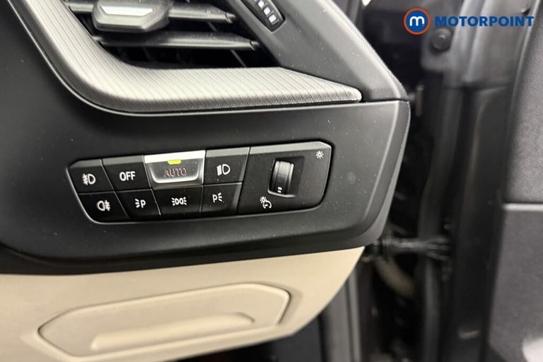 2021 BMW 2 Series 218i M Sport 4dr DCT Saloon Petrol Automatic