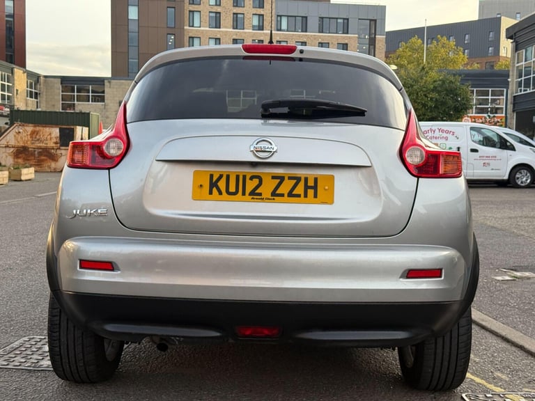2012 Nissan Juke 1.6 Acenta 5dr [Premium Pack] HATCHBACK PETROL Manual