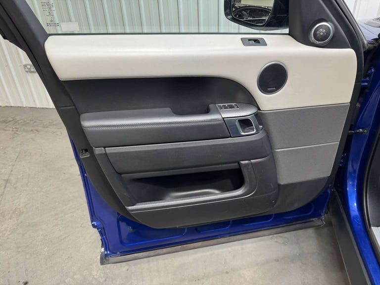 2017 Land Rover Range Rover Sport 5.0 Range Rover Sport SVR V8 Auto 4WD 5dr SUV Petrol Automatic