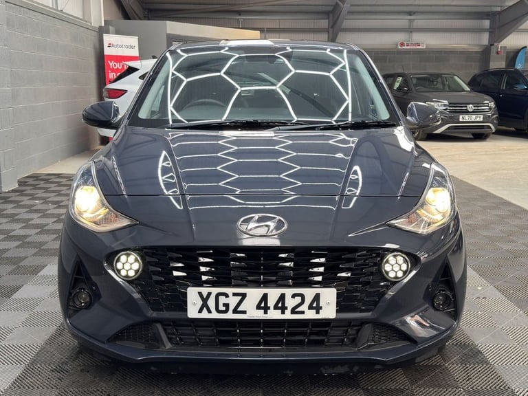 2022 Hyundai i10 1.2 Premium Hatchback 5dr Petrol Manual Euro 6 (s/s) (84 ps) Hatchback Petrol Ma...