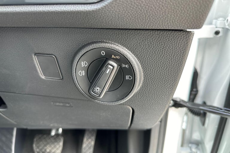 2025 SEAT Ateca 1.5 TSI EVO SE Technology DSG Euro 6 (s/s) 5dr SUV PETROL Automatic