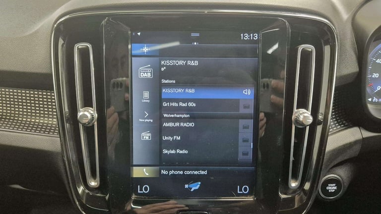 2021 Volvo XC40 1.5 T5 Recharge PHEV R DESIGN 5dr Auto Estate Plug-In Hy Automatic