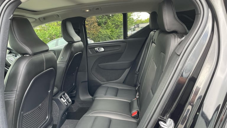 2024 Volvo XC40 Ultra B3 Mild hybrid ESTATE Petrol/Electric Hybrid Automatic