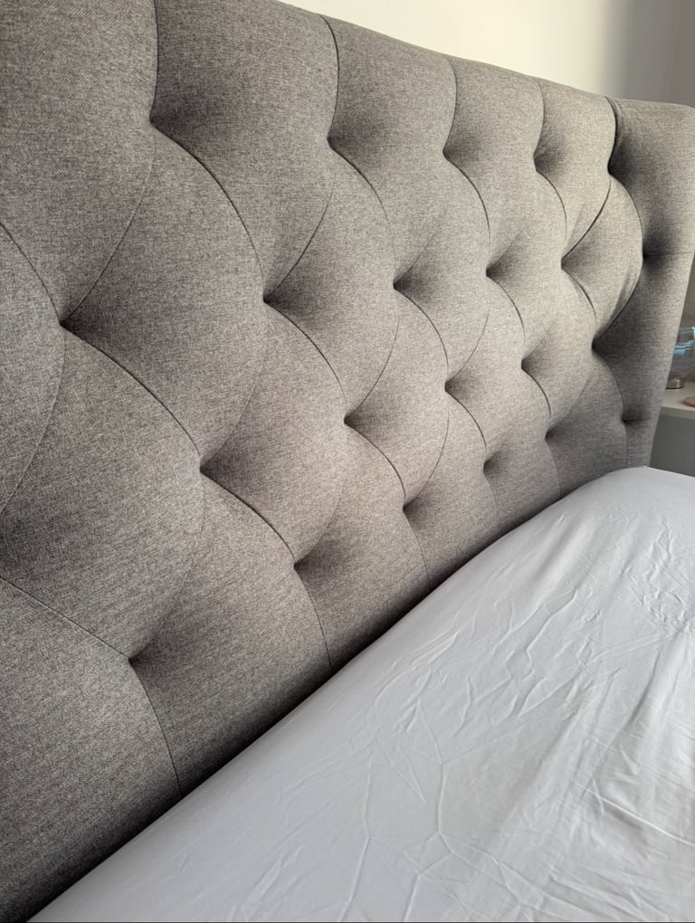 image for Luxurious Super king Bed frame 