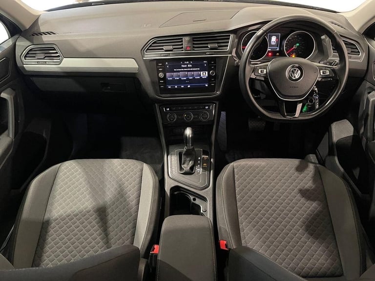 2018 Volkswagen Tiguan 2.0 TDI SE Navigation SUV 5dr Diesel DSG Euro 6 (s/s) (150 ps) ESTATE Dies...