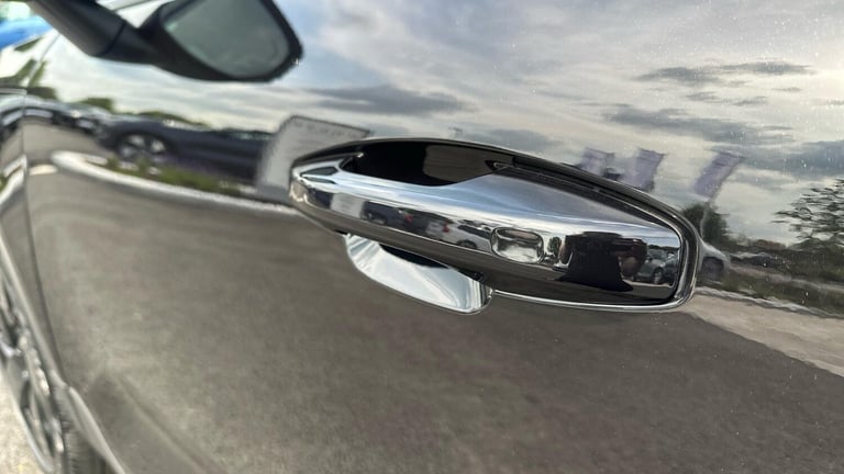 2025 Volvo XC40 2.0 B4P Plus Black Edition 5dr Auto ESTATE PETROL Automatic