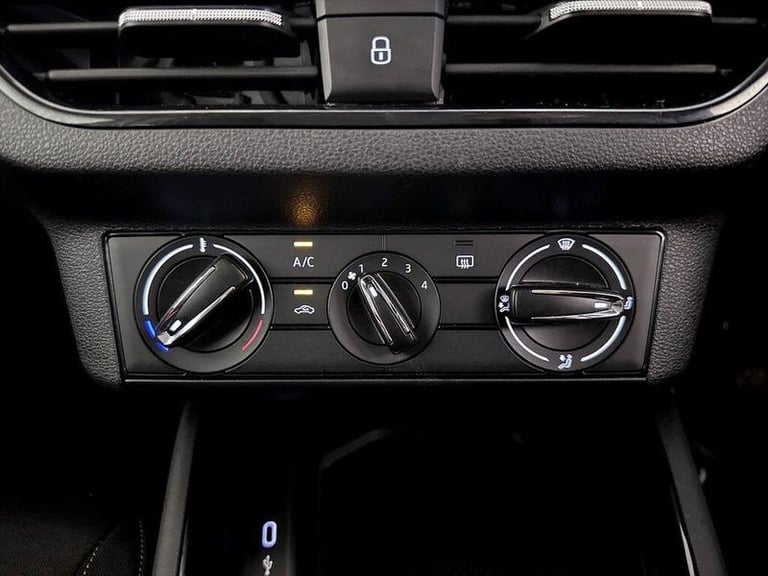 2023 Skoda Scala 1.0 TSI SE Euro 6 (s/s) 5dr Manual Hatchback Petrol Manual