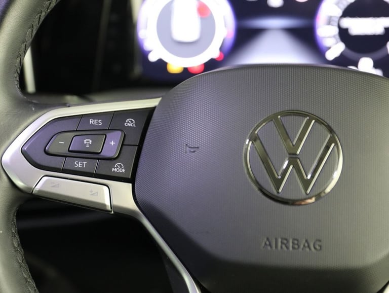 2024 Volkswagen Golf 1.5 TSI Life 5dr HATCHBACK PETROL Manual