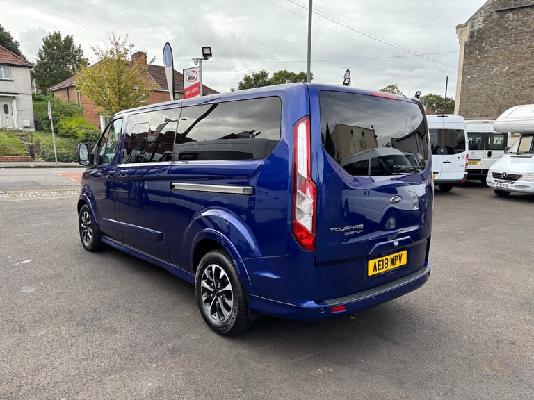 2018 Ford Tourneo Custom 2.0 TDCi 170ps sport Low Roof 8 Seater Titanium Minibus Diesel Manual