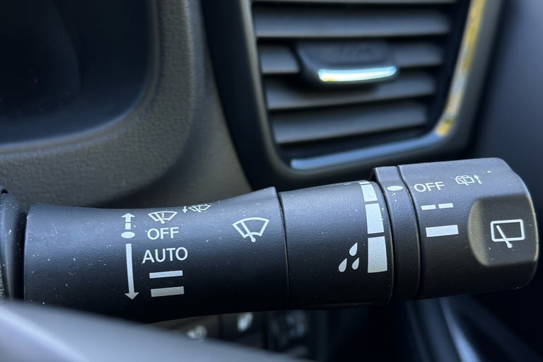  Nissan Leaf 40kwh 10 Hatchback 5dr Electric Auto 150 Ps Electric