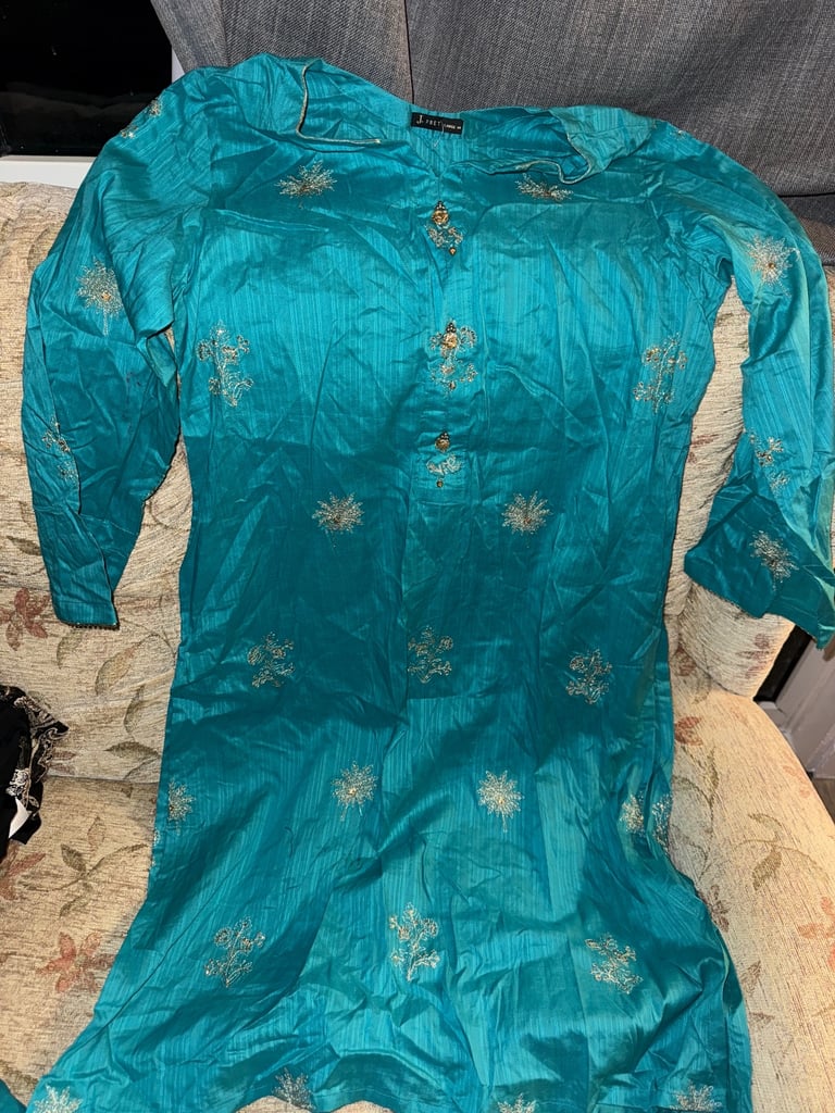 pakistani shalwar kameez 