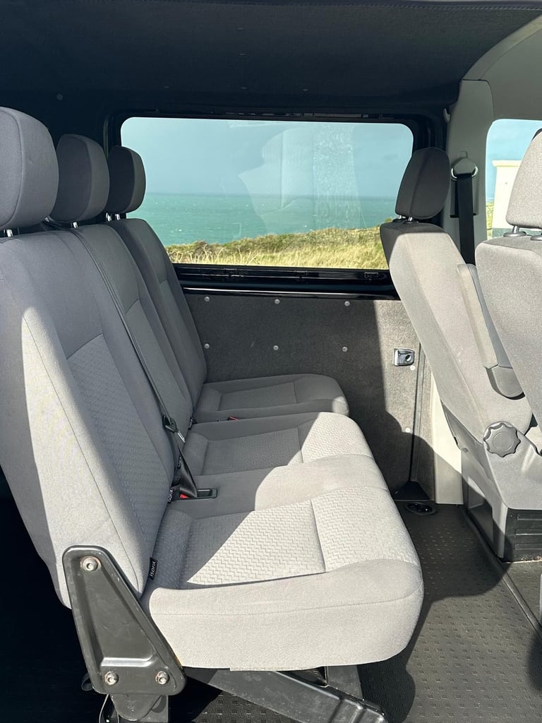 Black VW Transporter T5 Volkswagen, TRANSPORTER, Window Van, 2015, Manual, 1968 (cc)