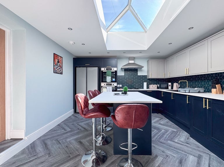 Cozy 5 BR House in Harrogate 