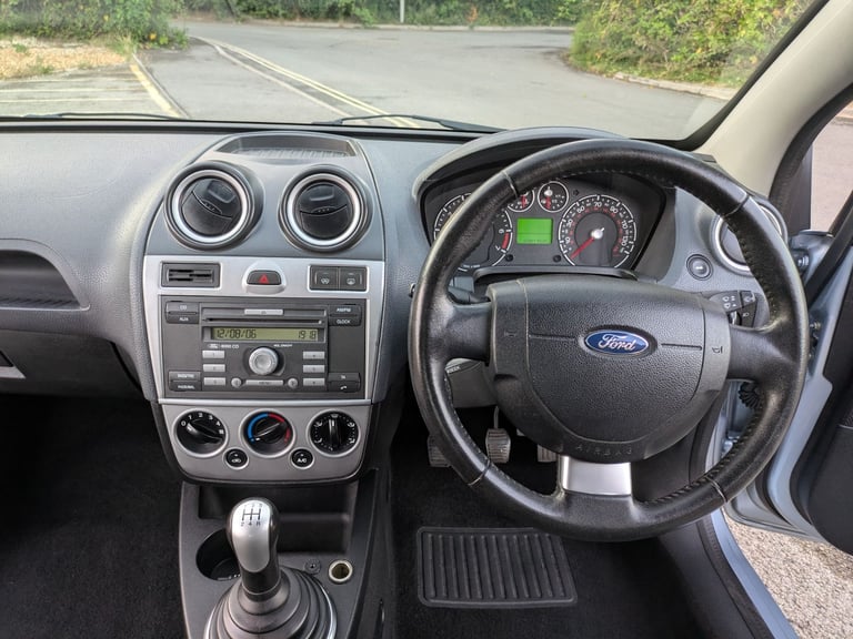Ford, FIESTA, Hatchback, 2006, Manual, 1388 (cc), 3 doors