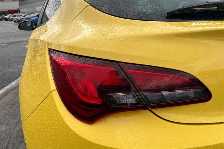 2015 Vauxhall Astra GTC 2.0 CDTi SRi Coupe 3dr Diesel Manual Euro 5 (s/s) (165 ps) Coupe Diesel M...