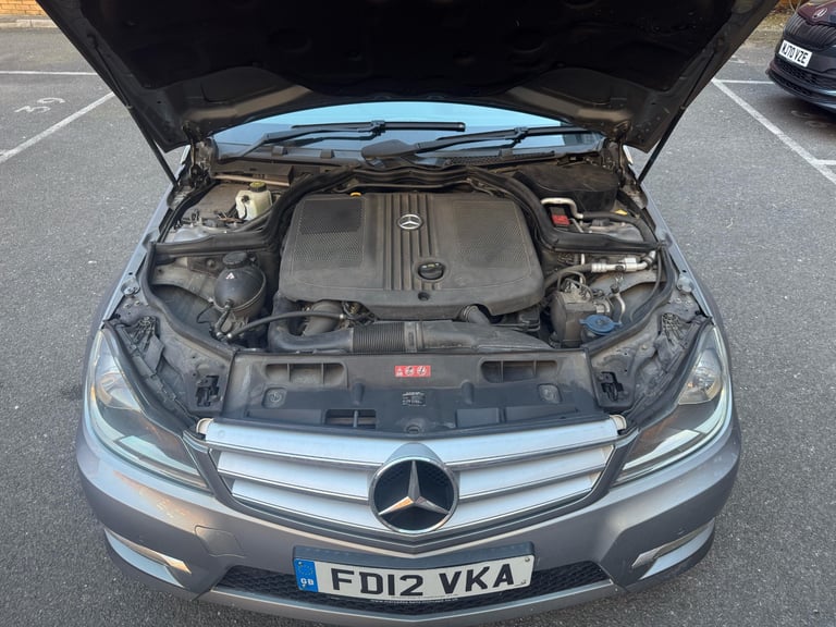 Mercedes-Benz, C CLASS, Saloon, 2012, Semi-Auto, 2143 (cc), 4 doors