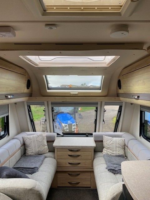 Elddis crusader aurora 4berth caravan 2016 (single axle)