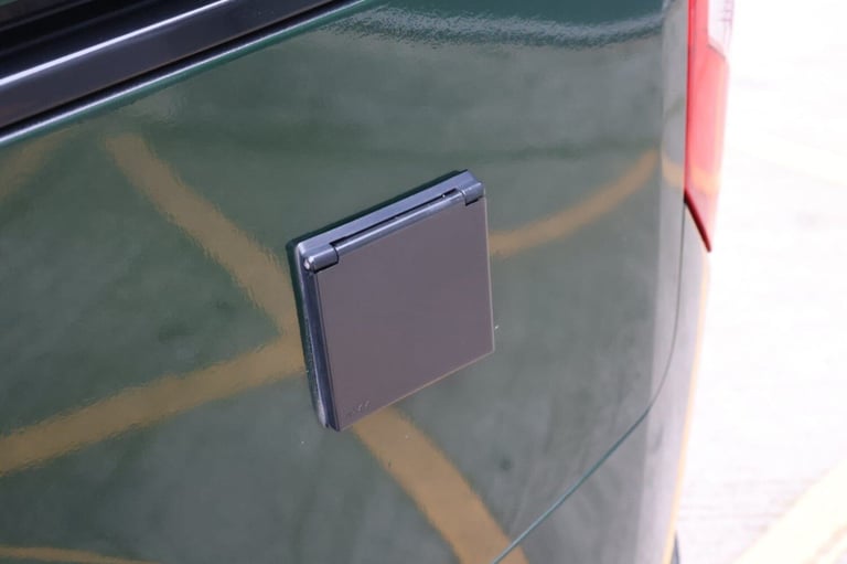 2022 Ford Transit Custom 2022 320 NUGGET Auto  ST styling 4 berth 185 BHP END KITCHEN FACTORY NUG...