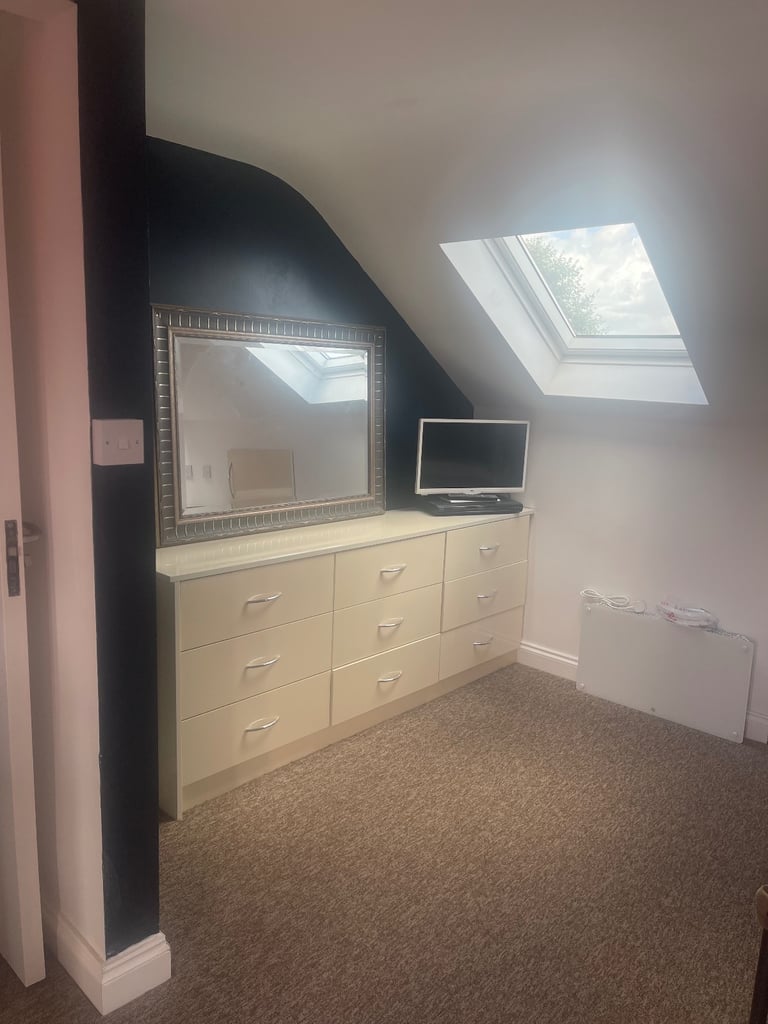 Loft double room for rent