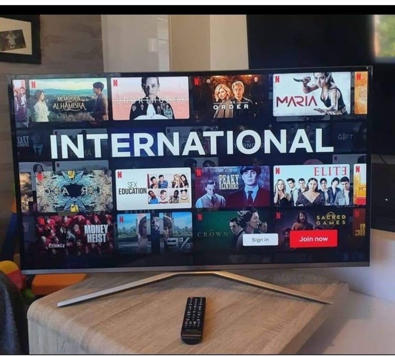 40"SAMSUNG 4K SMART UHD HDR WIFI LED TV 125